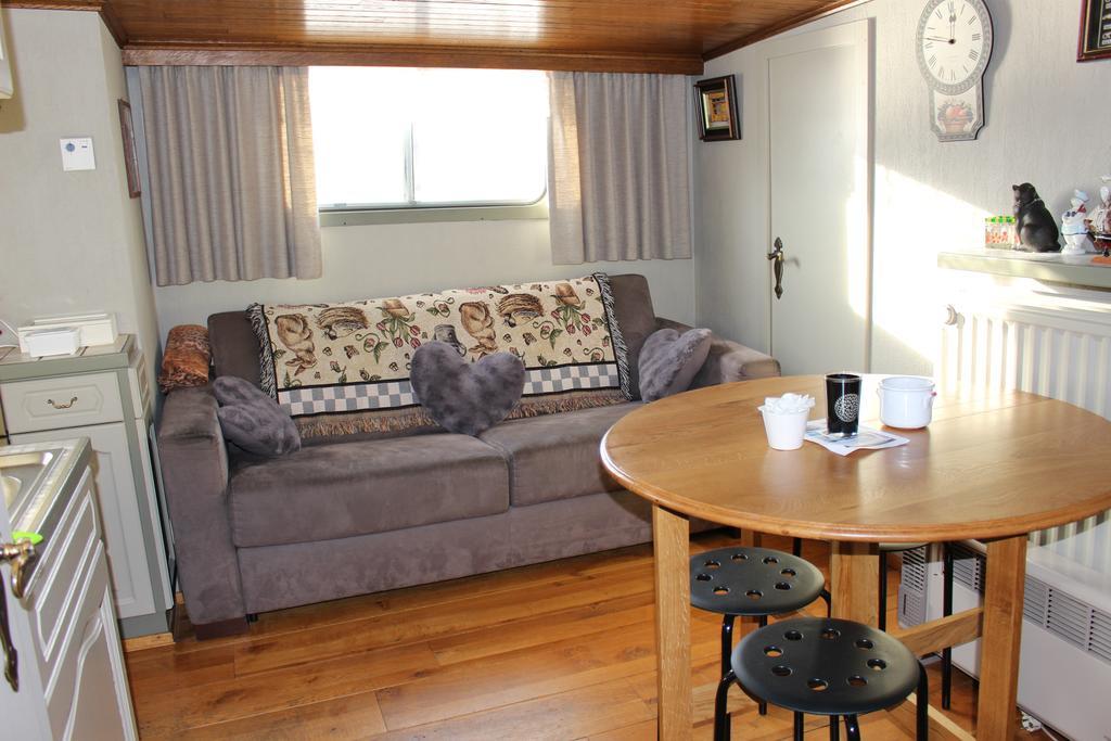 Spits-Lucie B&B Izegem Room photo